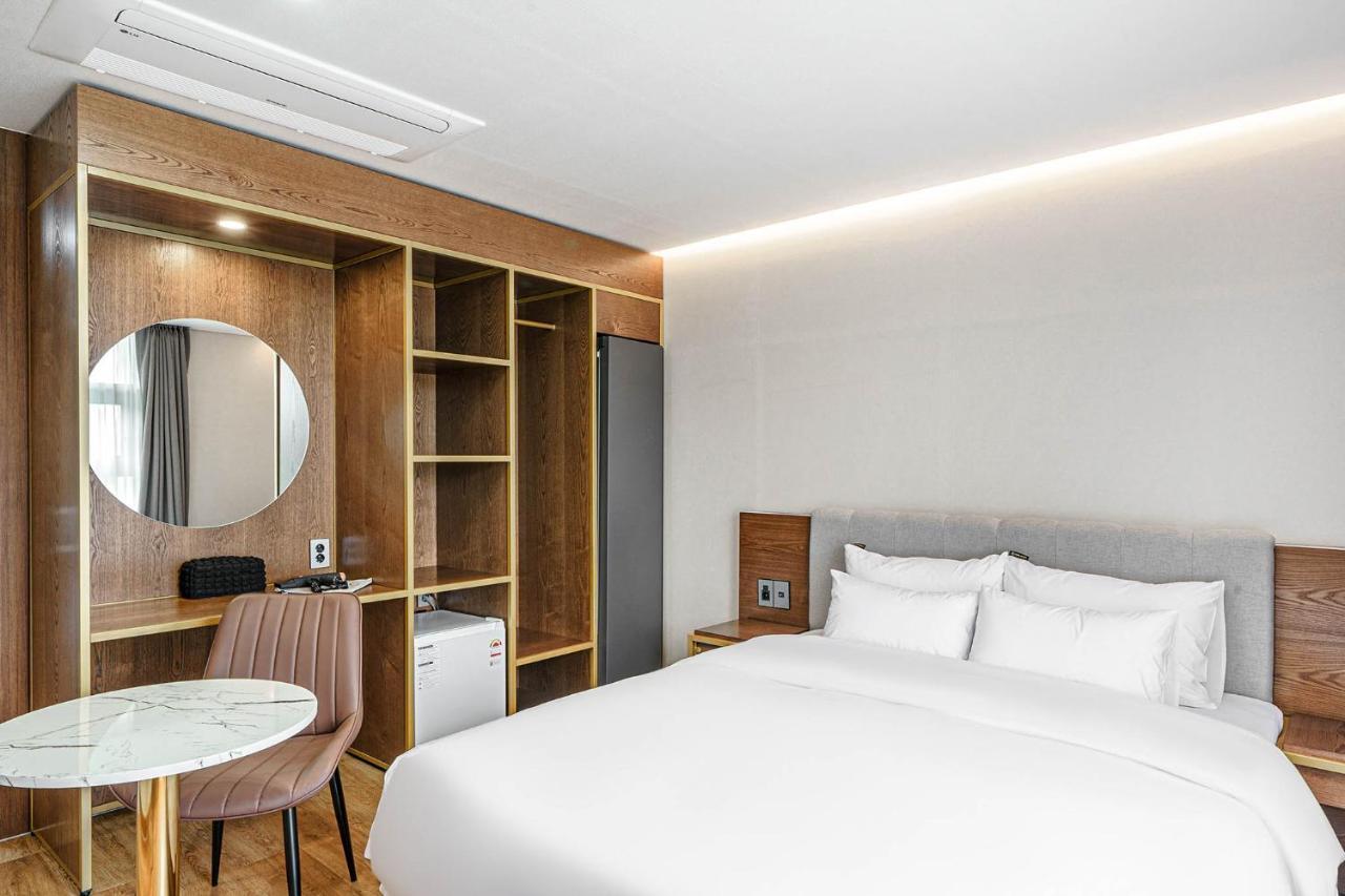 Browndot Hotel Jeonju Ajung Exterior foto